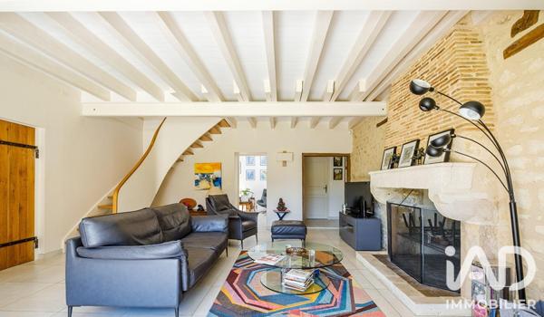 Maison à vendre 11 pièces 305 m² Saint-Julien-l'Ars