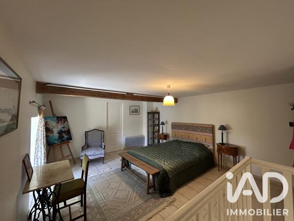 Maison à vendre 11 pièces 305 m² Saint-Julien-l'Ars
