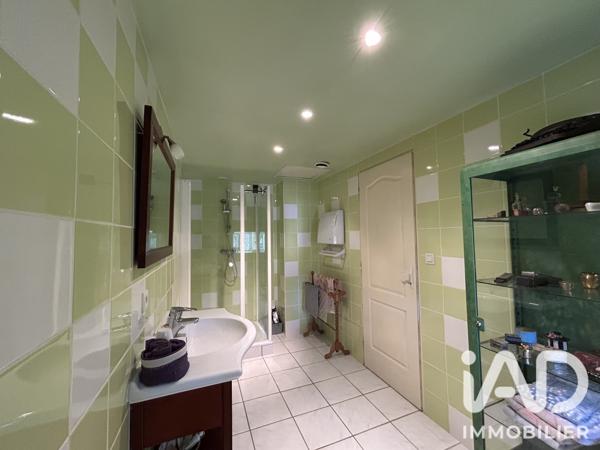 Maison à vendre 11 pièces 305 m² Saint-Julien-l'Ars