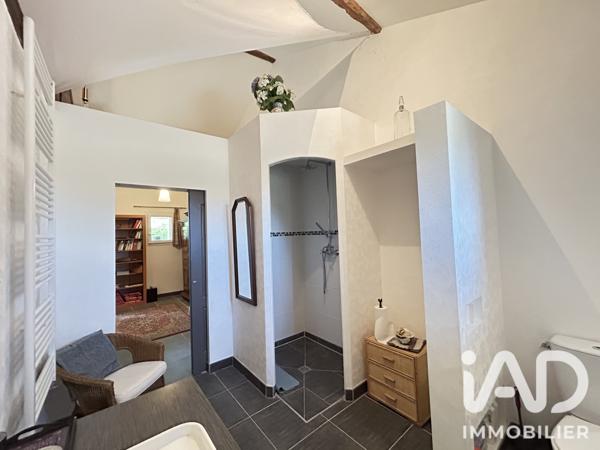 Maison à vendre 11 pièces 305 m² Saint-Julien-l'Ars