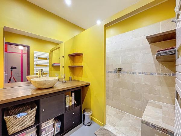 Auzeville-Tolosane - Villa 205 m²  - 8 pièces