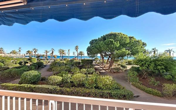 Appartement à vendre    2 pièces • 36 m2 Fréjus