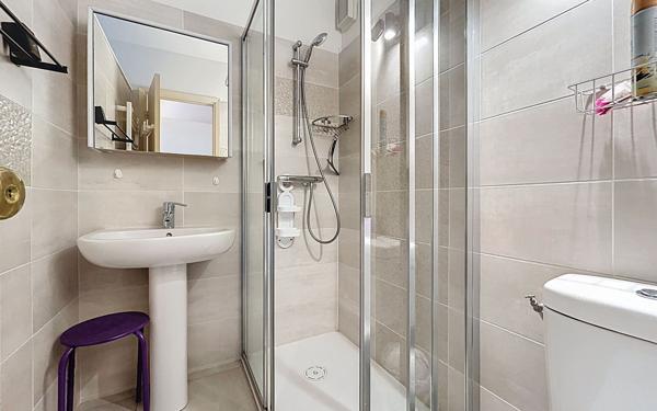 Appartement à vendre    2 pièces • 36 m2 Fréjus