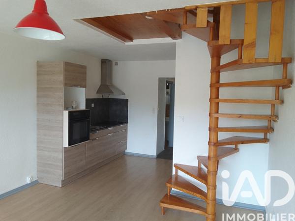Location appartement 3 pièces 51 m² Chauffailles