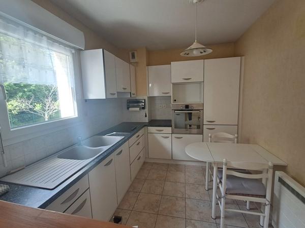 Appartement à vendre |                                       Auray |                                        3 pièces  |  61 m²