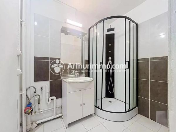 Vente                                                      Appartement
                        
                     4 pièces                      72 m2                     à Corbeil-Essonnes