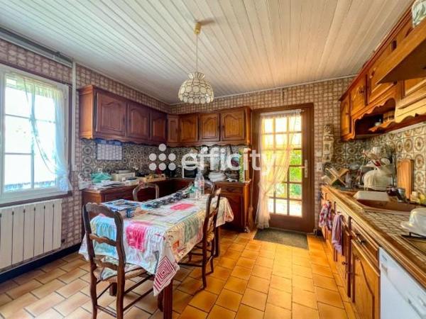 Maison 8 pièces - 208 m² Exclusivité efficity