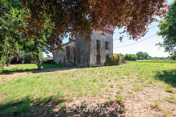 Ancienne ferme à réinventer sur plus de 1,5 hectare aux portes d’ALBI