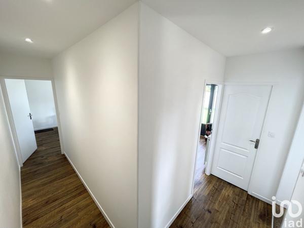 Location bureaux 100 m² Gond-Pontouvre