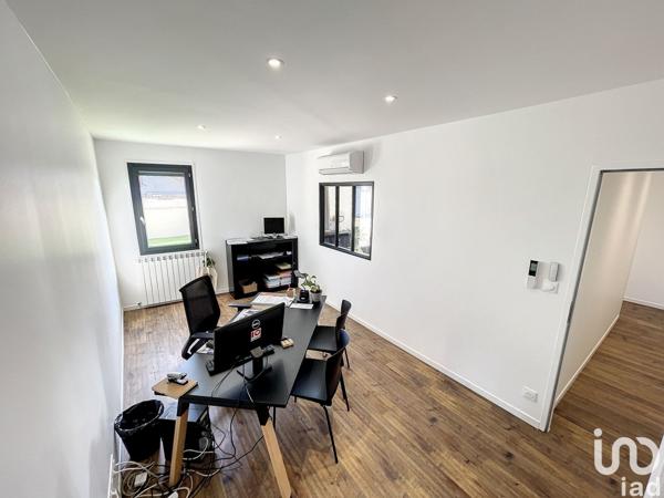 Location bureaux 100 m² Gond-Pontouvre