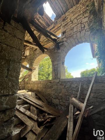 Maison 3 pièces de 135 m² à Berrias-et-Casteljau (07460)