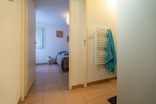 CARCASSONNE – PERIPHERIE Appartement T2 45m² avec terrasse et place de parking privative