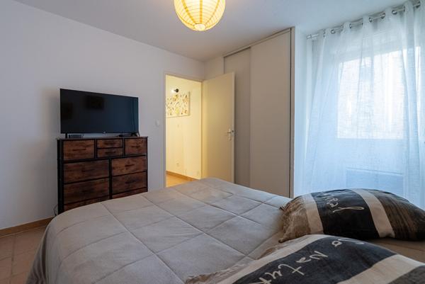 CARCASSONNE – PERIPHERIE Appartement T2 45m² avec terrasse et place de parking privative