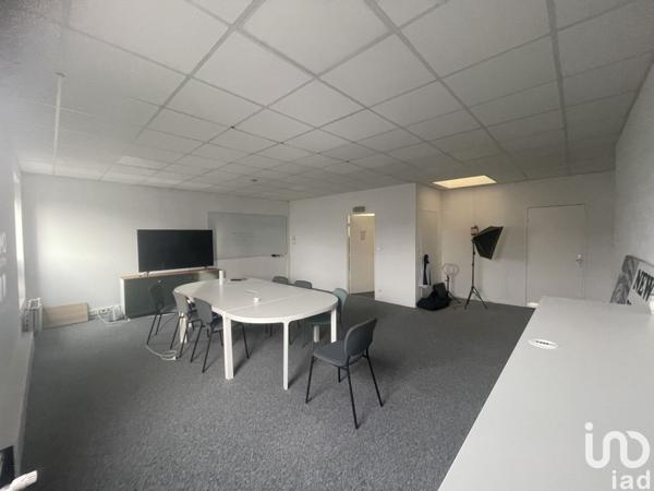 Location bureaux 82 m² Saint-Jacques-de-la-Lande