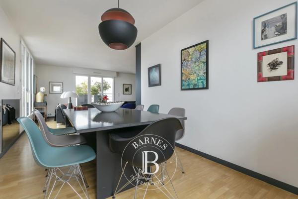 Issy-les-Moulineaux, Appartement 3 Chambres -  95 m² à vendre