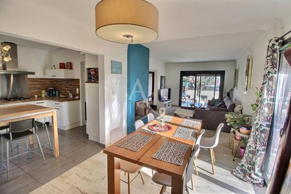 VILLA DE 160 M² DE TYPE F5 SUR TERRAIN 3 FACES AVEC VERANDA ET GARAGE