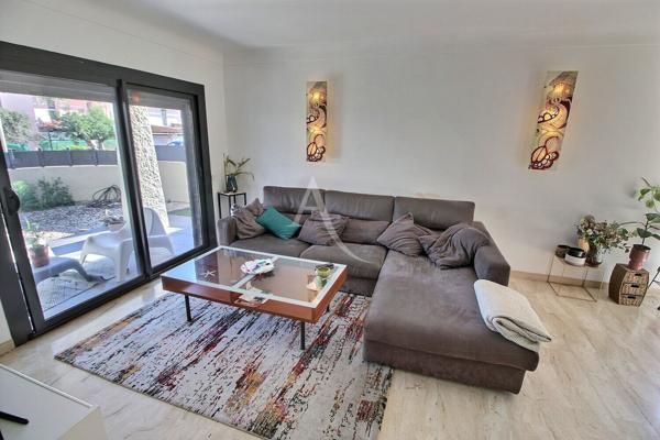 VILLA DE 160 M² DE TYPE F5 SUR TERRAIN 3 FACES AVEC VERANDA ET GARAGE