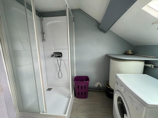 A louer Dinan  T2  36m²  environ meublé-3ème étage