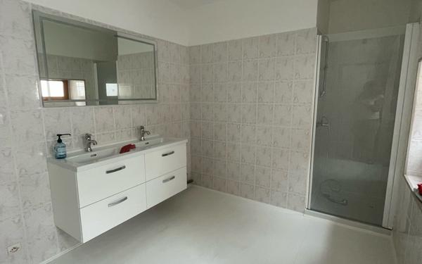 Maison à louer    3 pièces •  Salies-de-Béarn