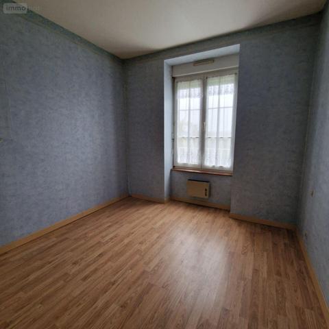 Maison à vendre à Javron-les-Chapelles en Mayenne (53250), ref : 12725/717