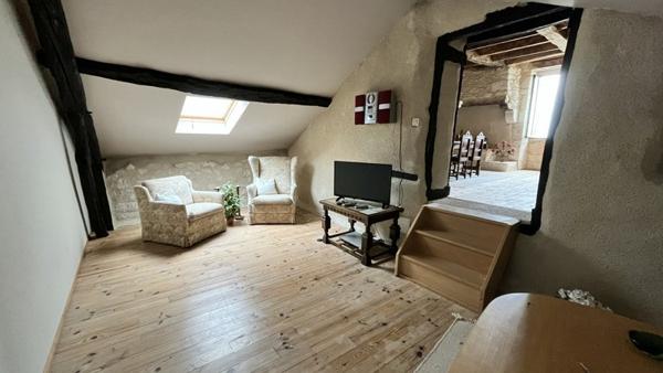 Maison à vendre |  Puylaroque |  5 pièces | 163 m²