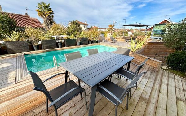 Maison à vendre    5 pièces •  Gelos