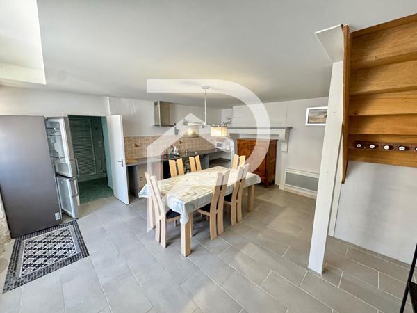 Maison 13 pièces 375 m2