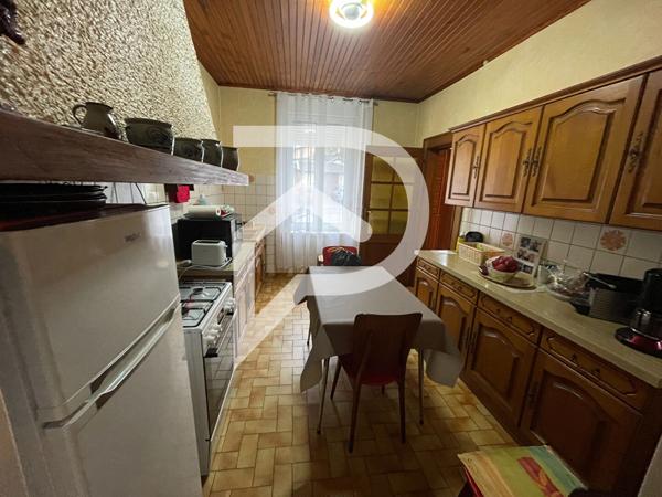 Maison 8 pièces 145 m2