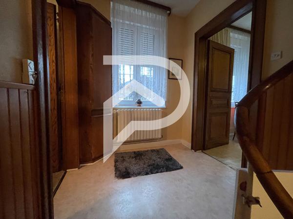 Maison 8 pièces 145 m2