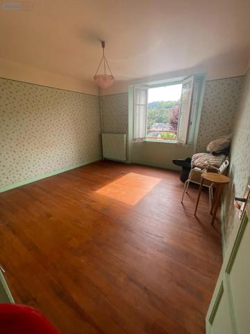 Achat - Maison Chaudes-Aigues 15110 10 pièces 182 m 2 3400 m 2