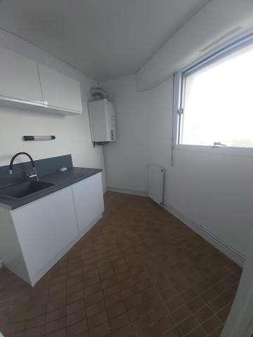 STUDIO A LOUER A L'ANNEE