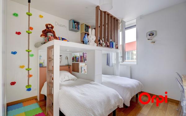 Appartement à vendre    3 pièces • 74,66 m2 Lyon 2