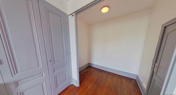 STUDIO A LOUER - VILLEURBANNE Croix-Luizet-Est 36.42 m 2 677 € charges comprises par mois