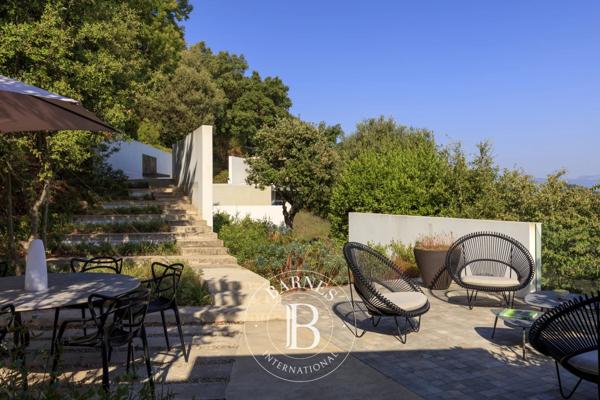 Mandelieu-la-Napoule, Villa 4 Chambres -  129 m² à vendre