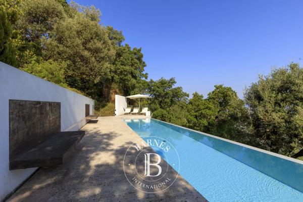 Mandelieu-la-Napoule, Villa 4 Chambres -  129 m² à vendre