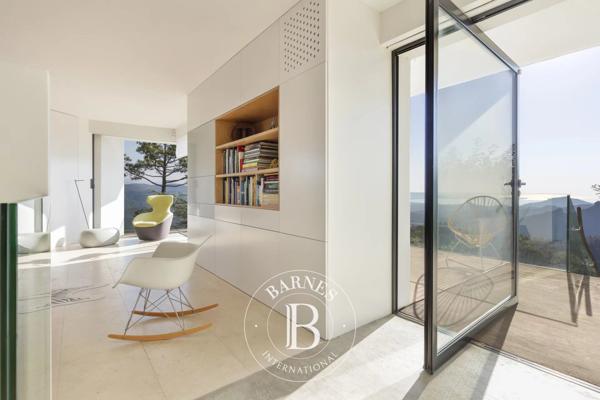 Mandelieu-la-Napoule, Villa 4 Chambres -  129 m² à vendre