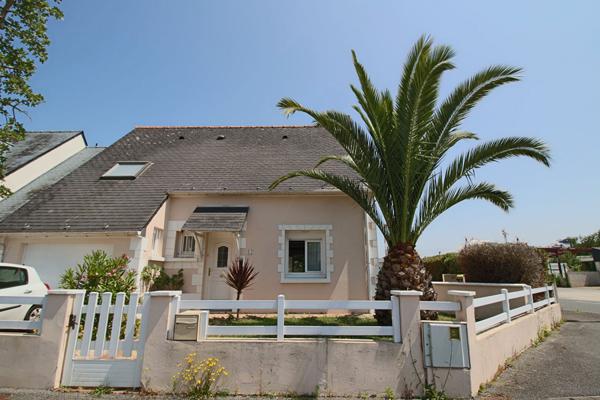Maison familiale 4 chambres avec garage et un beau jardin Saint Nazaire