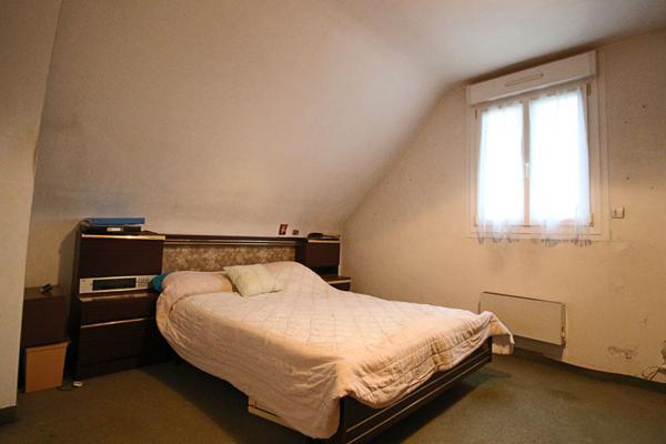 Maison familiale 4 chambres avec garage et un beau jardin Saint Nazaire