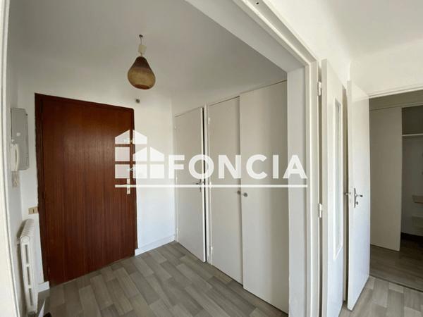 Location Studio 36.71 m² - PARIS CHALATRES Nantes 44000