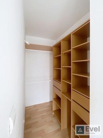 METZ - 2 pièce(s) - 61.67 m²