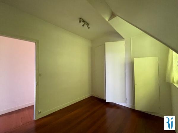 CANTELEU CROISSET MAISON INDIVIDUELLE  - 6 pièces de124 m² avec jardin clos en pente