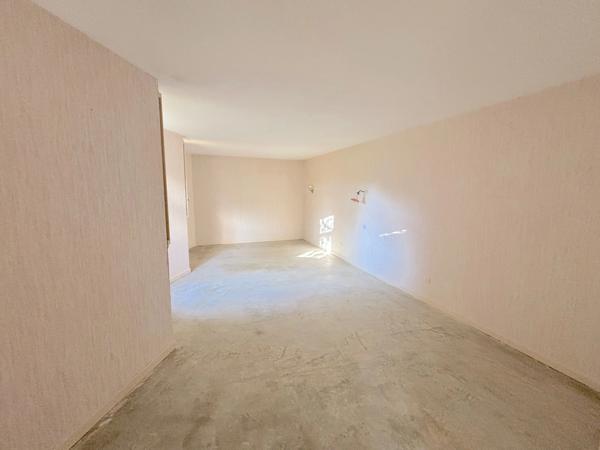 Maison à vendre 5 pièces GRASSE (06)