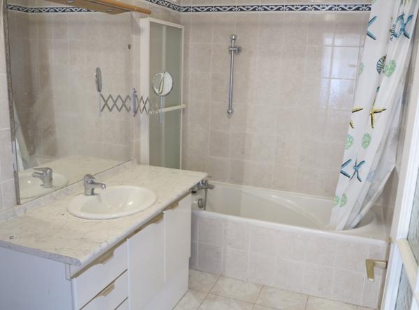 Savigny-sur-Orge (91600) Chambre en colocation à Savigny-sur-Orge.