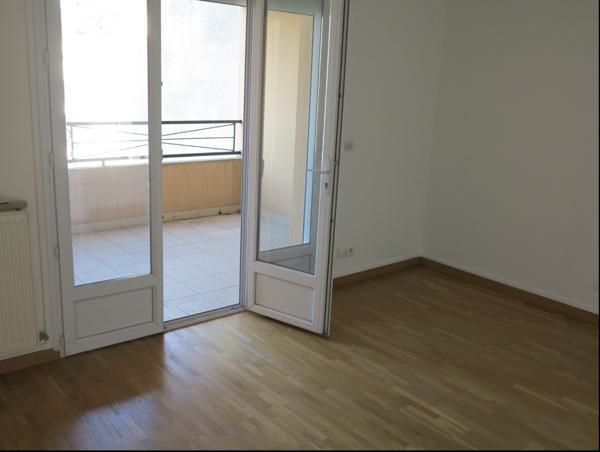 Savigny-sur-Orge (91600) Chambre en colocation à Savigny-sur-Orge.