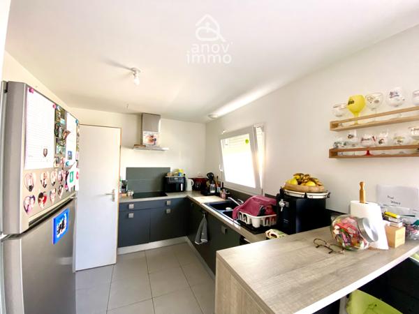 Maison
                                                                                                                                                                                                                                                                                                                        5 pièce(s)                                                                                                                                                                                                          4 chambre(s)                                                                                                                                                                                                          96  m²