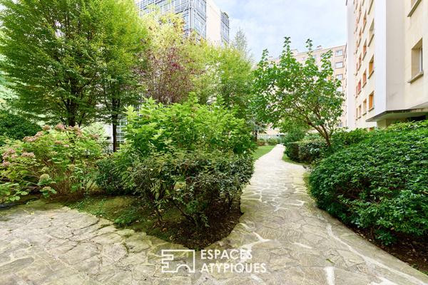 Ancien atelier de peintre sur jardin