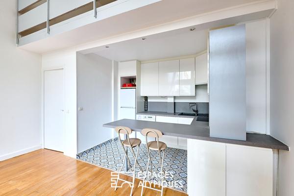 Ancien atelier de peintre sur jardin