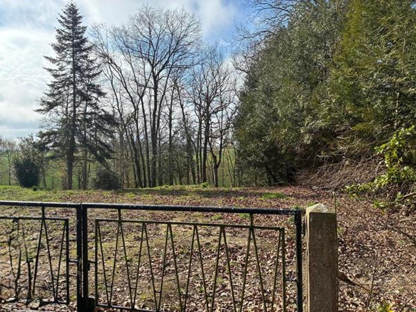 La Trinité 27930 - TERRAIN CONSTRUCTIBLE 1835 m2 - 85000  HAI