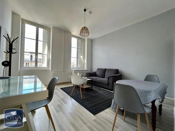 Appartement à louer 2 pièces 34.89m² Poitiers (86000)