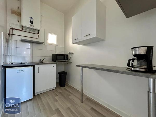 Appartement à louer 2 pièces 34.89m² Poitiers (86000)